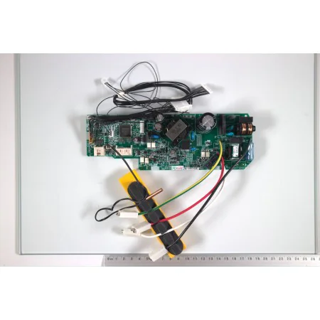 C367- PLACA ELECTRONICA DAIKIN FTXG50JV1BW 2P254830-1 5004127