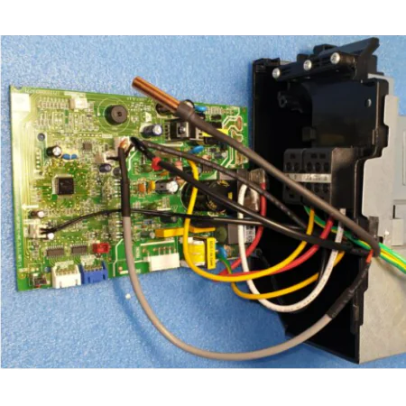 PLACA DE CONTROL UNIDAD INTERIOR GIATSU GIA-S24AR2B-R32-I