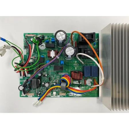 PLACA DE CONTROL EXTERIOR DAIKIN RXC50BV1B 3P604087-6 2534476-4023419